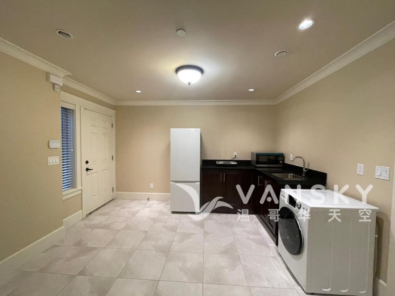 251210070452_WhatsApp Image 2025-12-10 at 06.55.47-2.jpeg